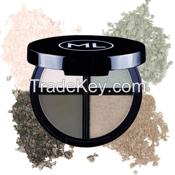 SIGNATURE EYE SHADOW QUAD