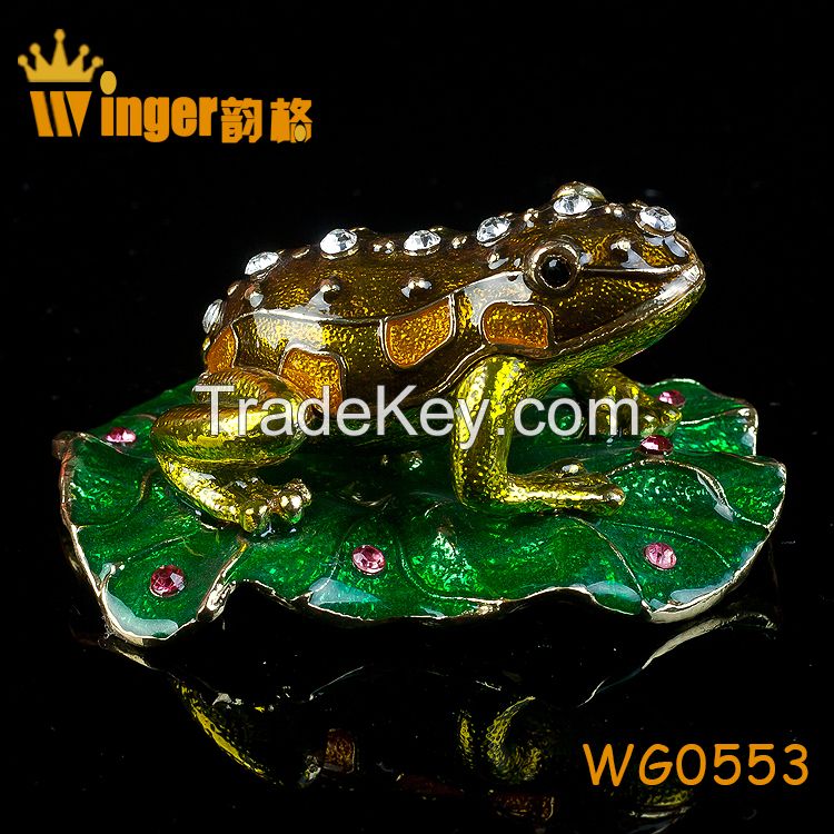 2015 Vintage Frog on Lotus Figurine Collection Crystal Animal Trinket Box Casket DIY Home Decoration Souvenir Gift Metal Crafts