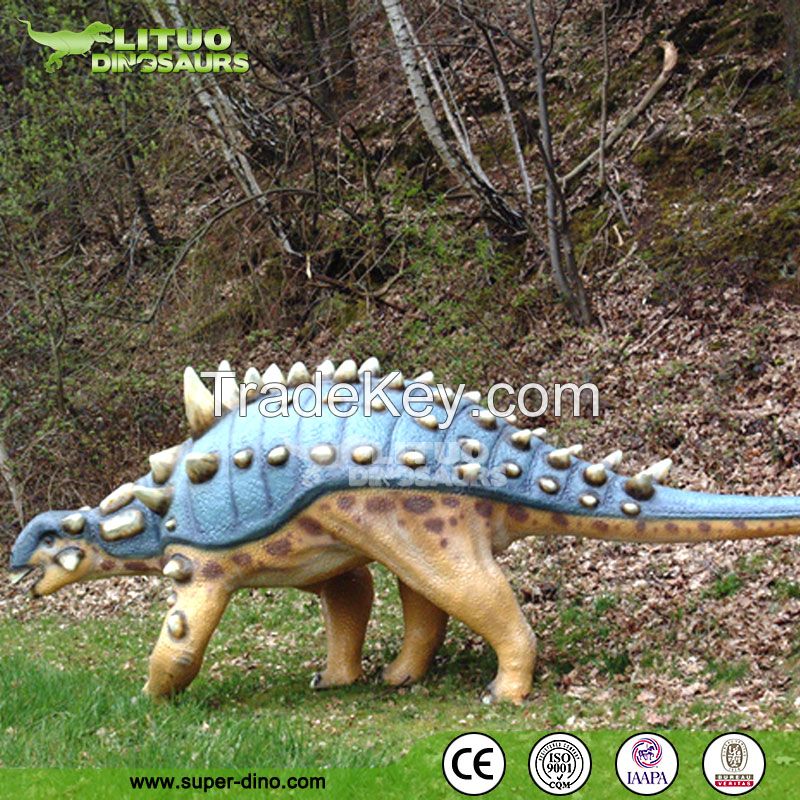 animatronic dinosaur