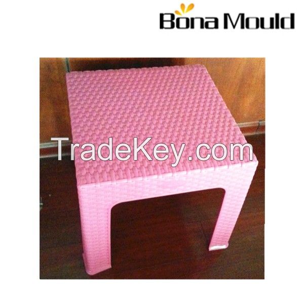 Plastic table mold