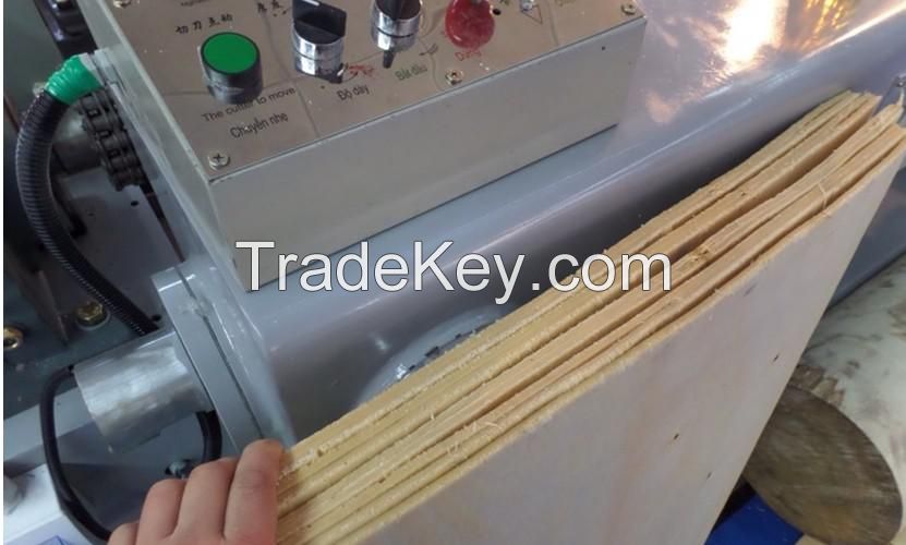 Plywood veneer rotary peeling machine/CNC veneer rotary peeling machine/wood lathe machine/plywood machine