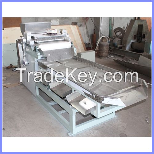 Peanut particles chopping machine, Almond particles crushing machine