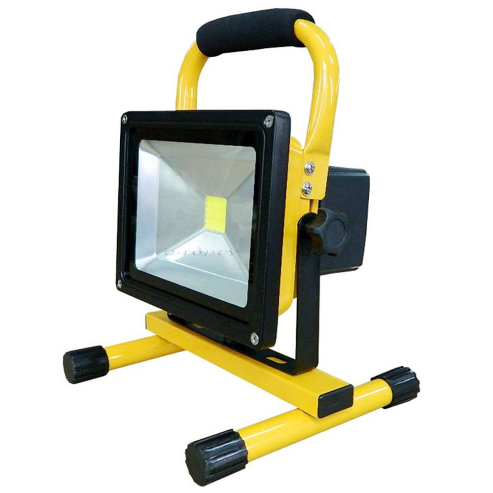 Outdoor lighting floodlight potable rechargeable led flood light with USB charger IP65