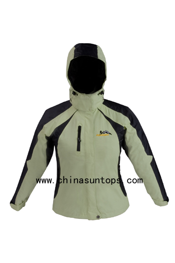 Waterproof and windproof jacket for women