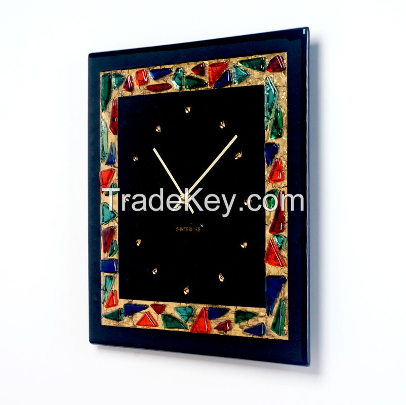 Wall clock made of glass with the addition of gold S-Interiors Antonio Complimento 1