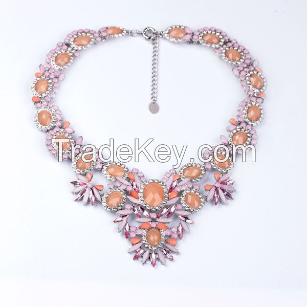 Bulk crystal necklace