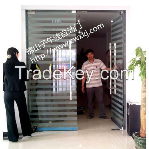 Automatic swing door floor spring