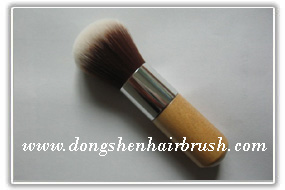 Kabuki Brush ds-1