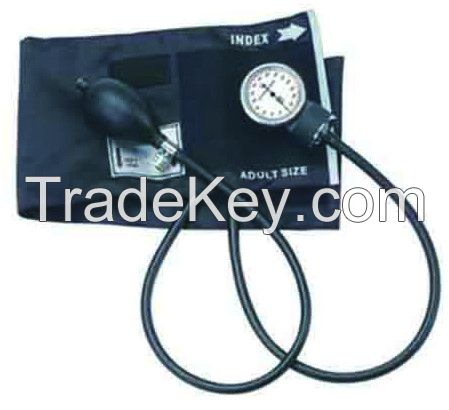 Medical grade professional aneroid sphygmomanometer