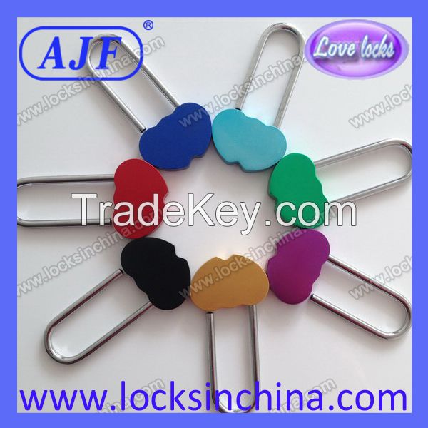 AJF new arrival popular aluminium colorful gift love heart shape lock