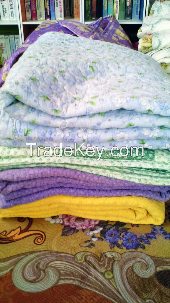 BLANKETS BEDSHEETS COMFORTERS A GRADE