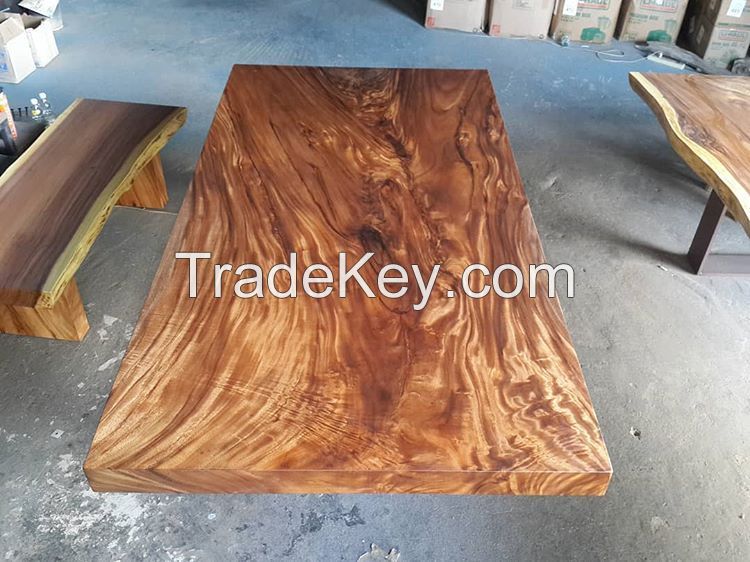 Sapele wood 