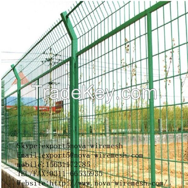 Frame welded fence