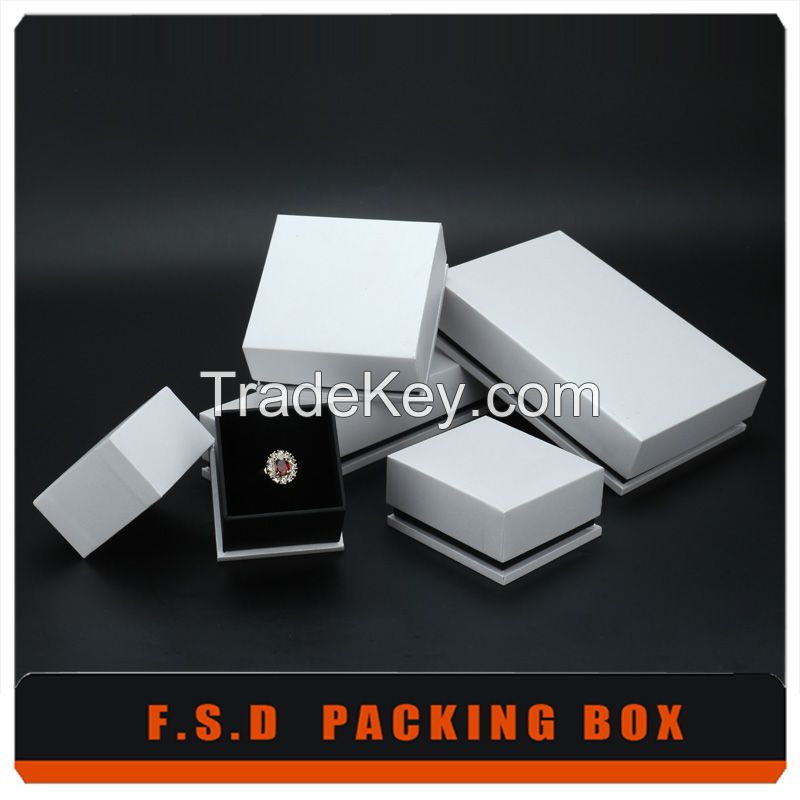 Luxury Packaging Paper Box With Handle