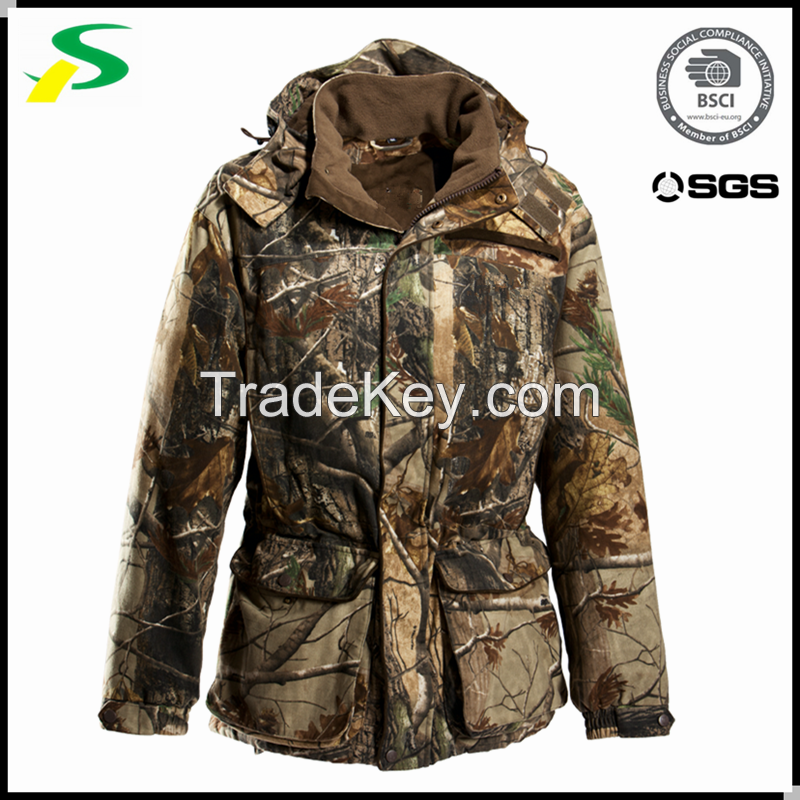 Outdoor hunting clothing with camouflage fabric for hunter