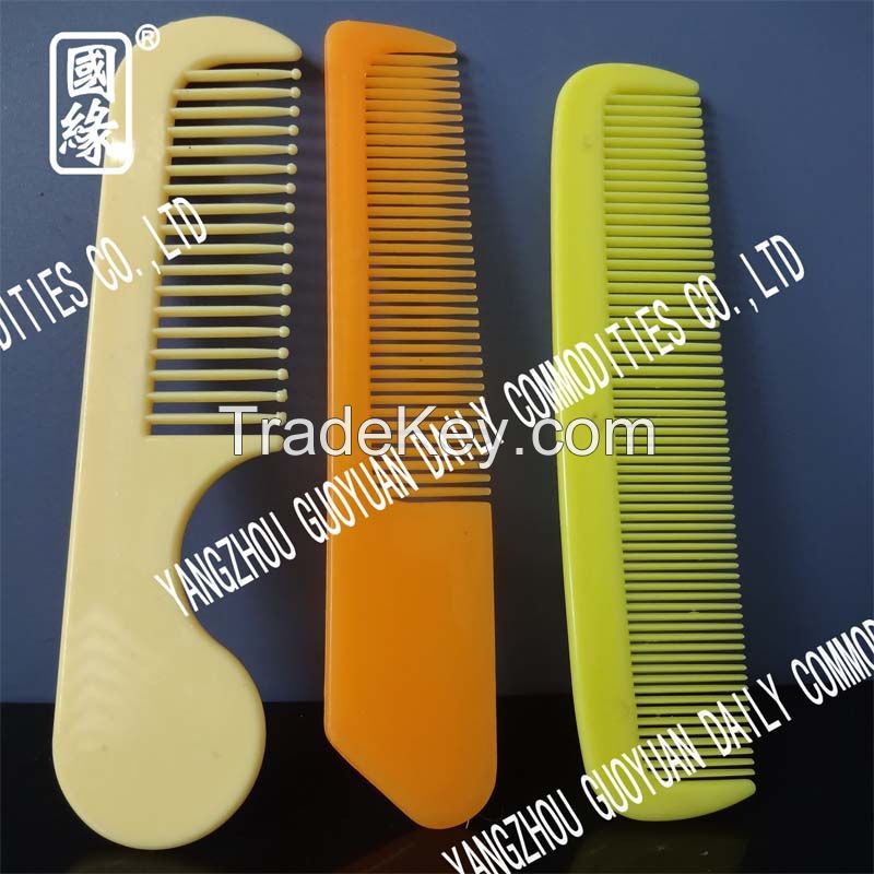 Plastic Hotel Comb