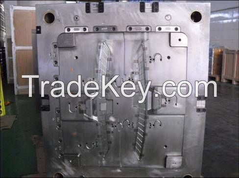 plastics injection mould