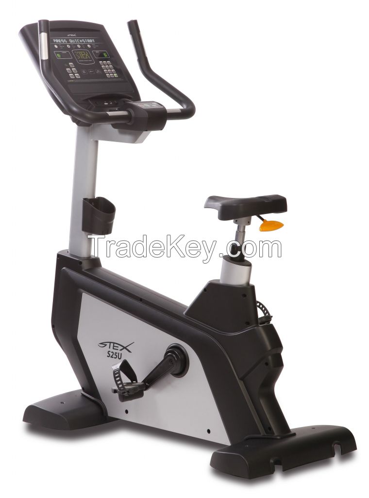 S25U Full Commercial Upright Bike