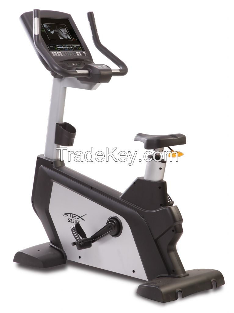 S25UX Full Commercial Upright Bike