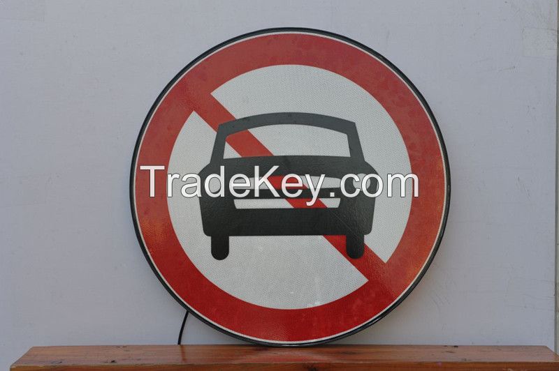 reflective road traffic signal illuminated LED sign