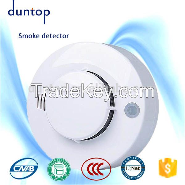 Battery operated smoke detector 