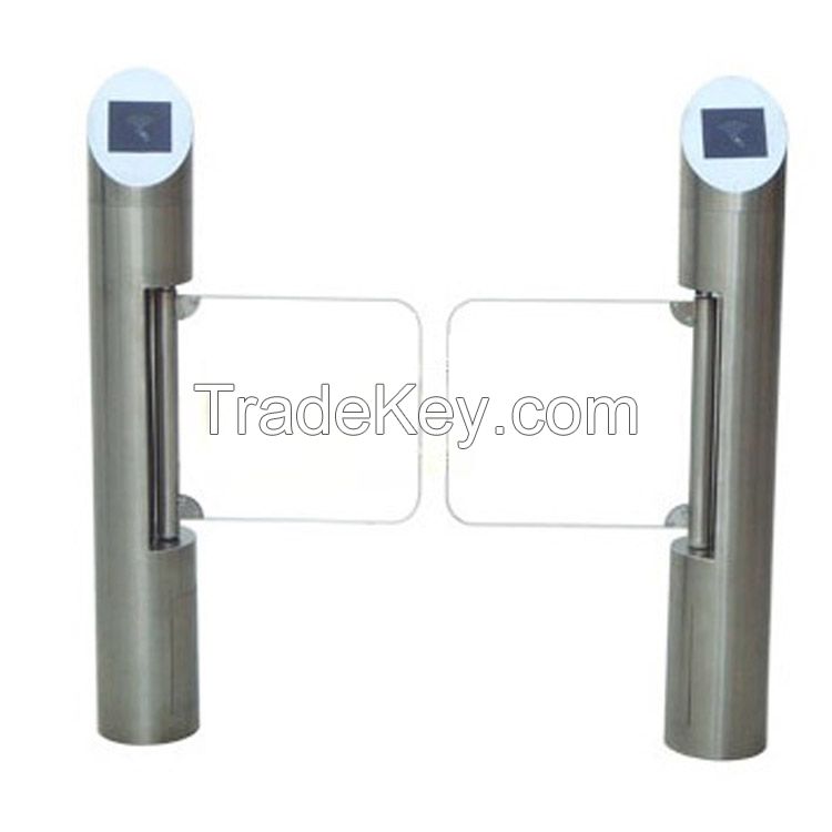 Vertical beveled swing gate barrier