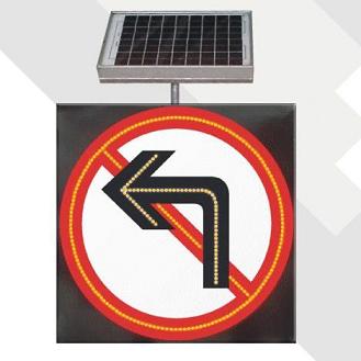 Solar LED traffic light