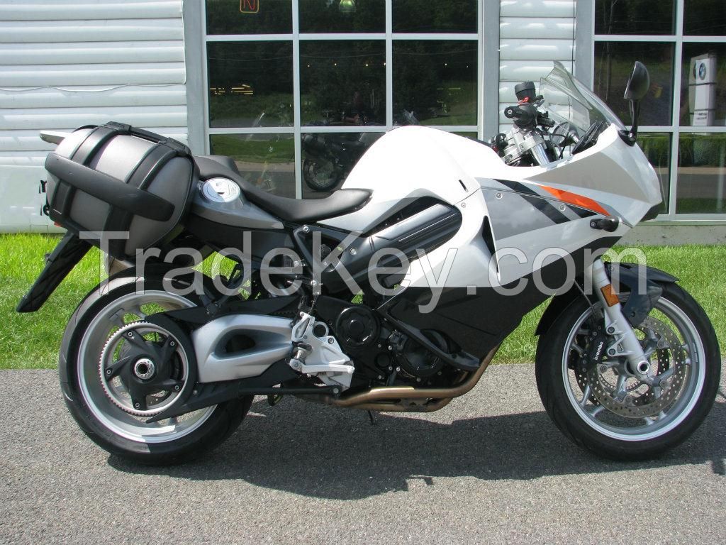 2011 Brand new F800ST motorcycle 