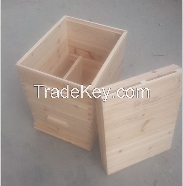 Hot sale Fir Wood Beehive for Beekeeping, Apiculture equipment, ten Frame Beehive On sale