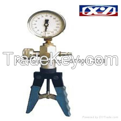 hand-held vacuum pump Y061