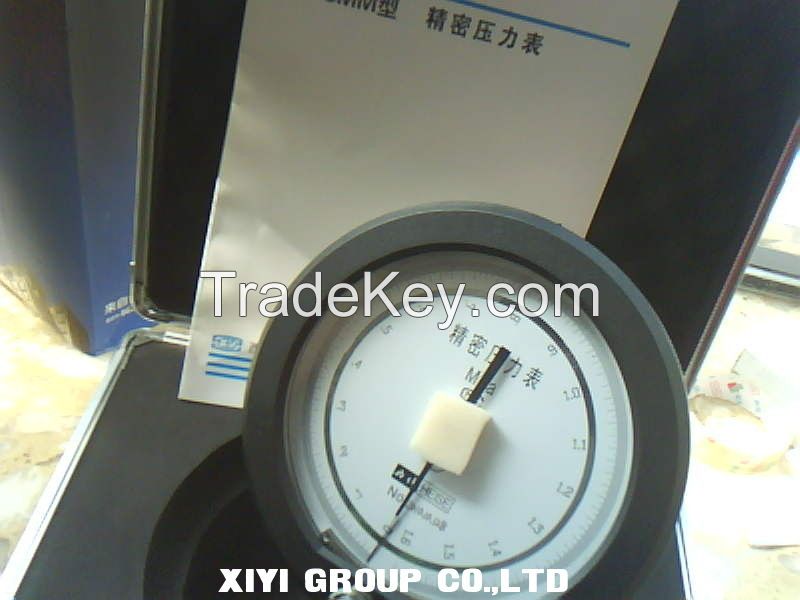 Precision Pressure Gauge