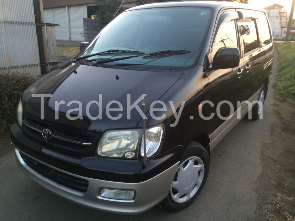 1999,Toyota Noah,2000cc,petrol