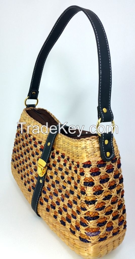 water hyacinth handbags