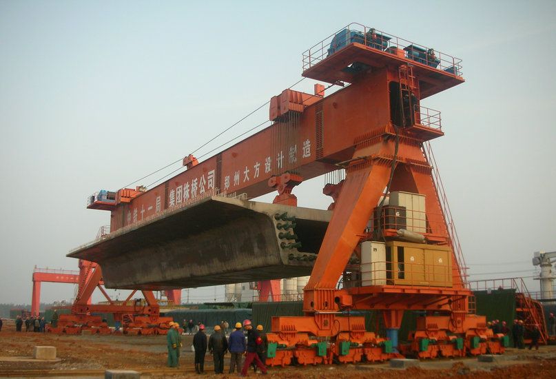 MG900t Railed Gantry Crane