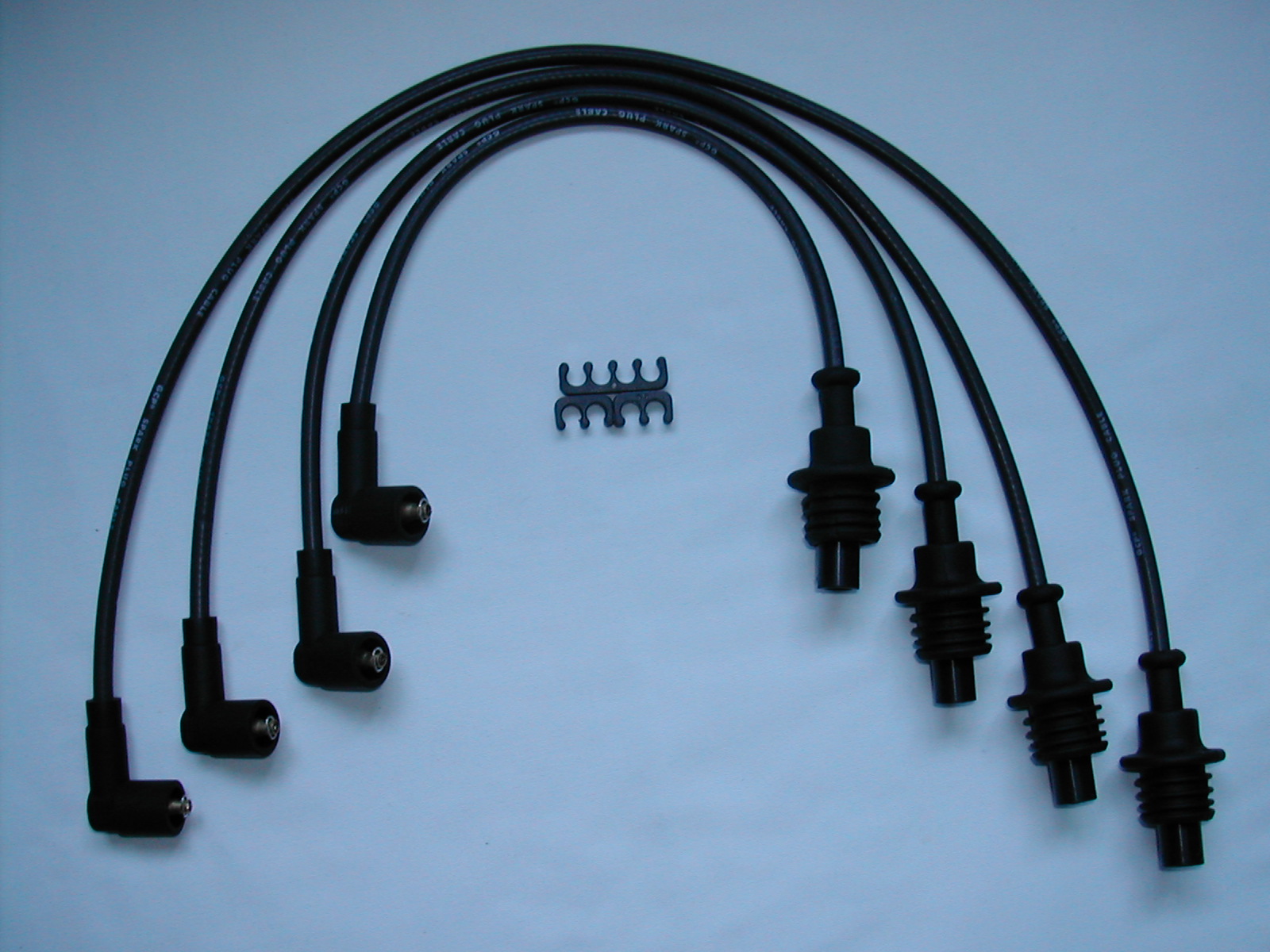 Ignition leads set and spark plug cable