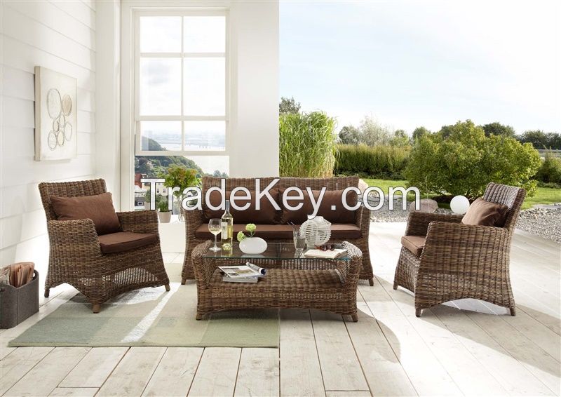 living room wicker furniture