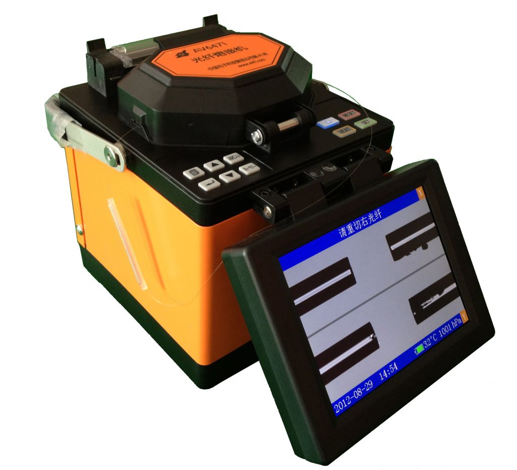 Fiber fusion splicer