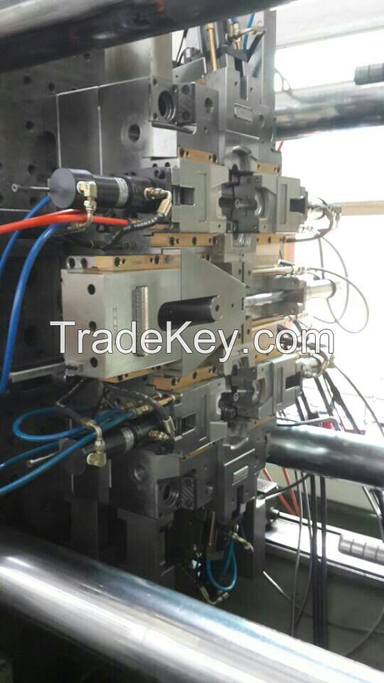 Plastic injection mould/parts/,blow mould/parts die casting mould/parts. aluminium, hardware, rubber mould/ parts