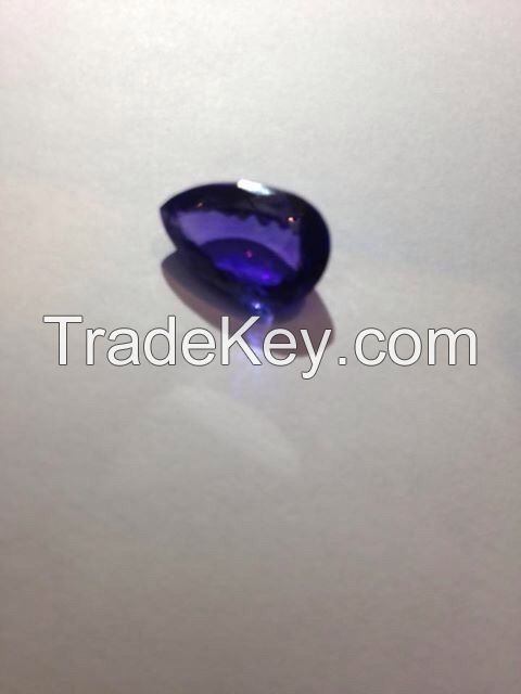 Loose tanzanite gemstones