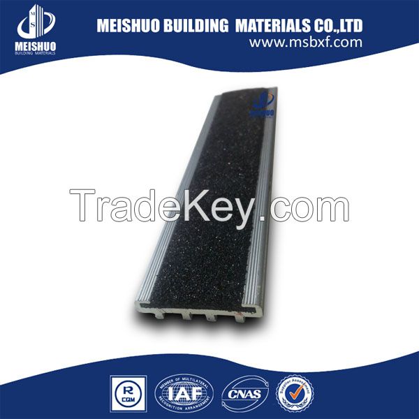 Environmental slip resistant carborundum custom stain stair treads