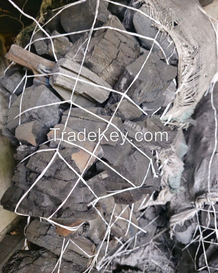 HARDWOOD CHARCOAL LUMP