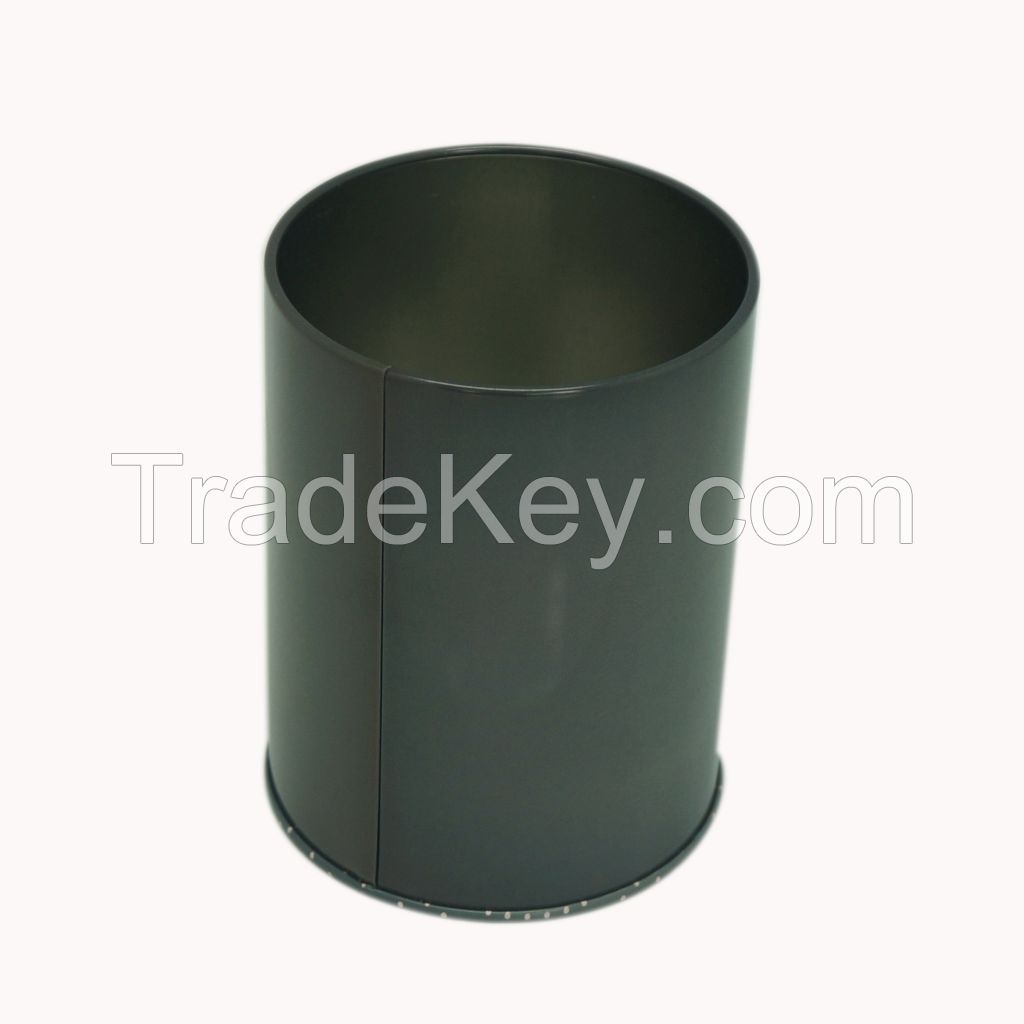 Round tin pencil holder