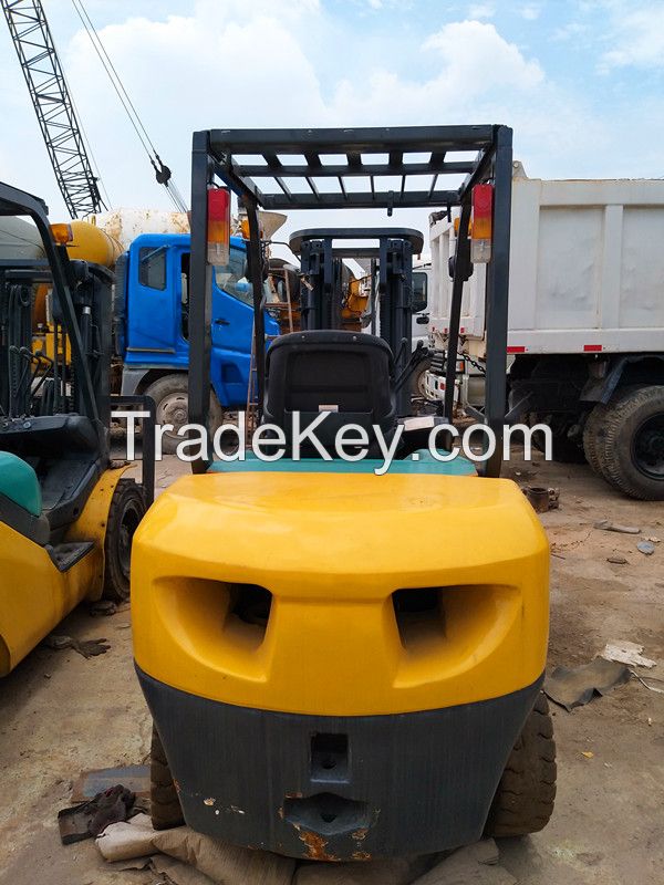 used japan komatsu fd30 3t forklift