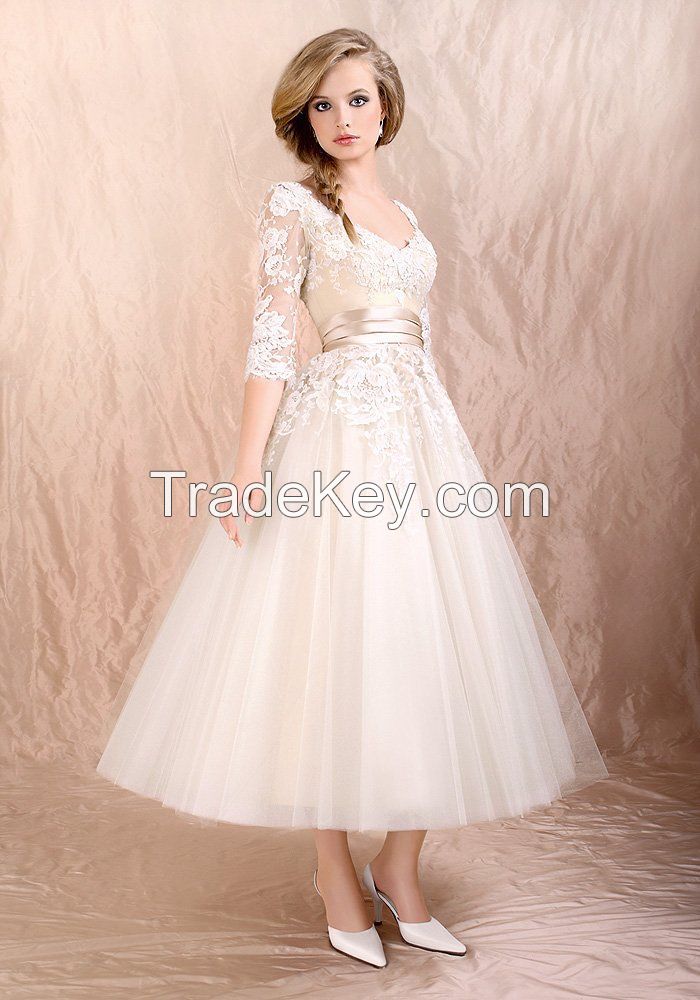 Knee-length Beach Wedding Dresses