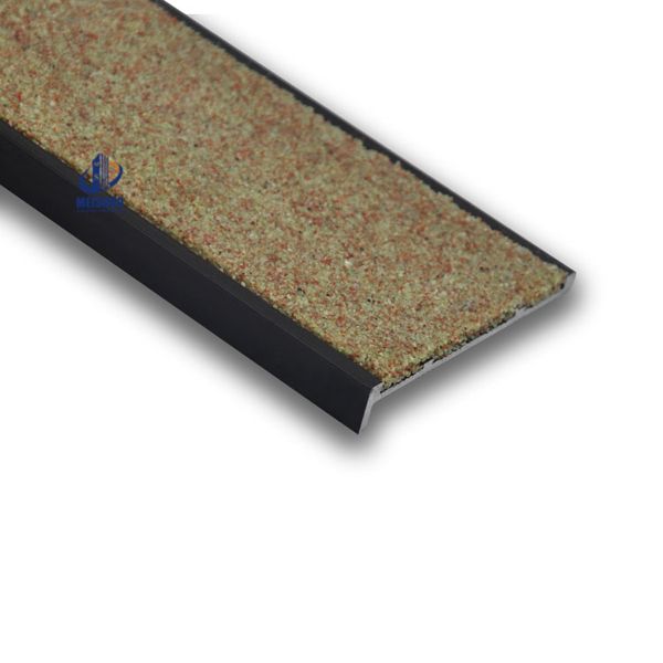 metal tread aluminum grit stair nosing for ceramic tile