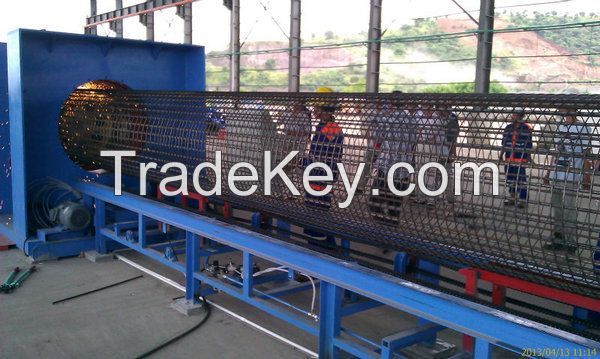 Concrete spun pole cage welding machine