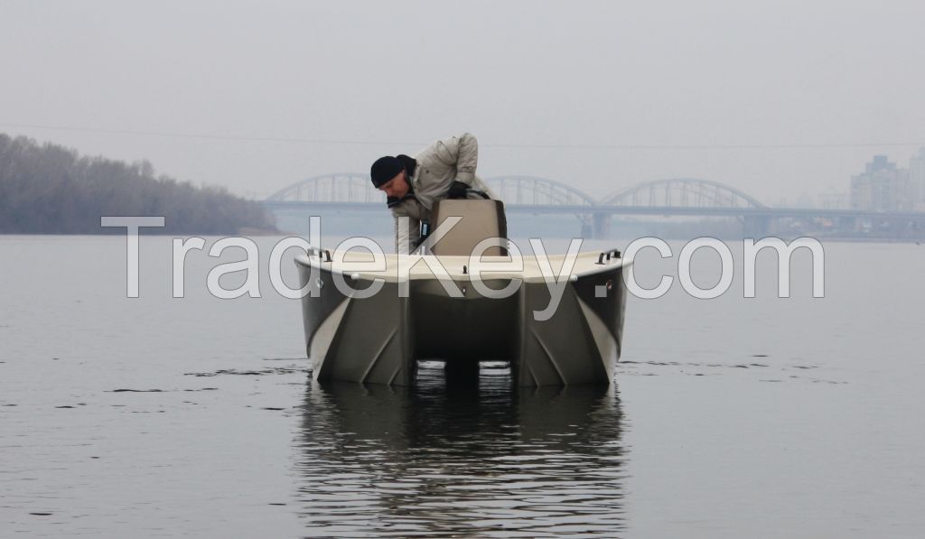 Prototype of motor catamaran