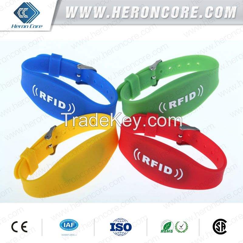 Top quality NXP Original NTAG213 nfc chip silicon wristband