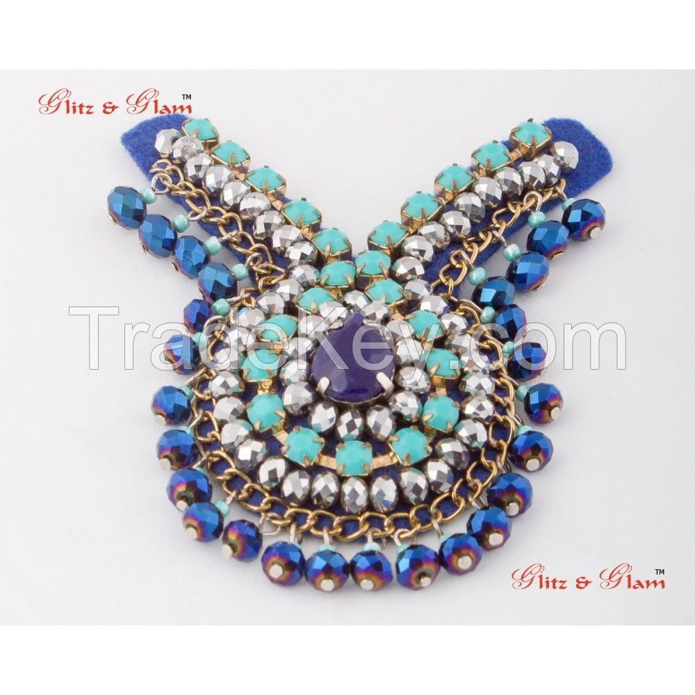 Brooches - Sapphire stone brooch crafted in a unique design in different hues of blue