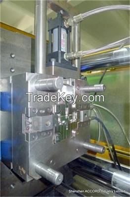 Plastic injection mold